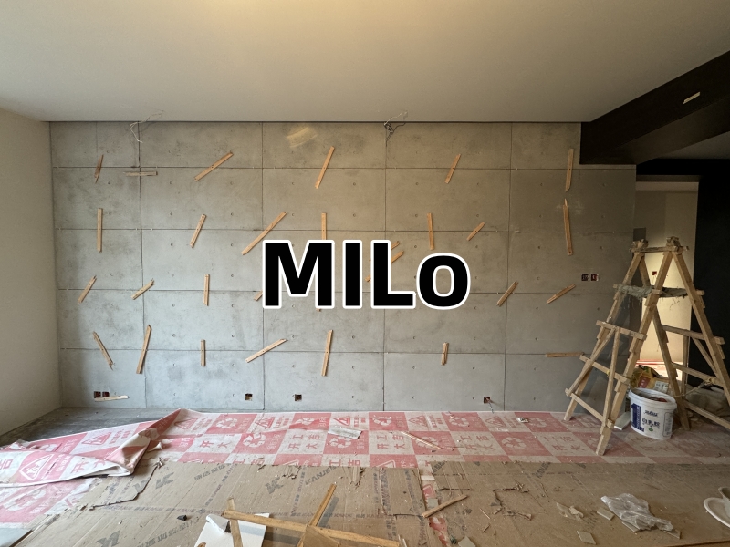 What architectural scenes are decorative concrete panels suitable for?